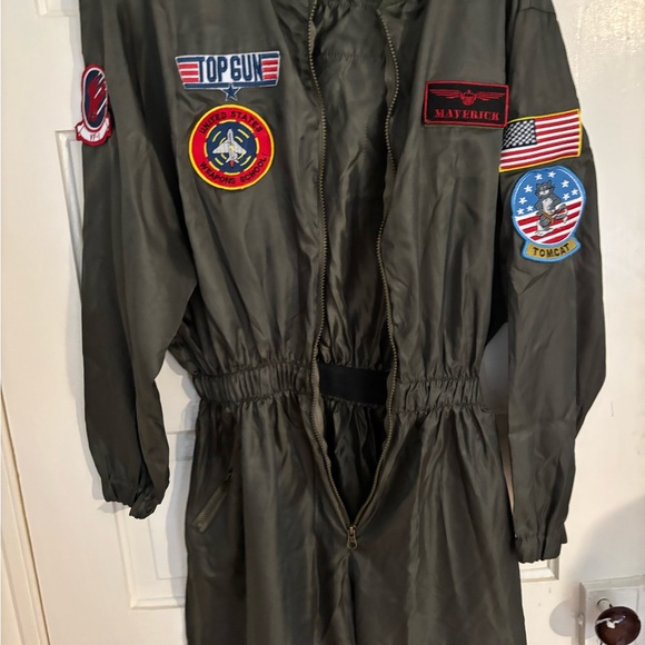 Women's Top Gun Green Flight Suit with Patches Halloween Costume - Picture 3 of 6